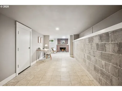 105 E 41st Street Vancouver WA 98663