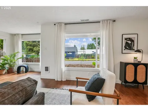 105 E 41st Street Vancouver WA 98663