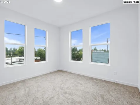 483 NE 72nd Avenue Portland OR 97213