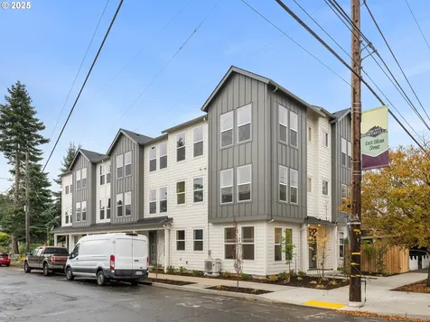 483 NE 72nd Avenue Portland OR 97213