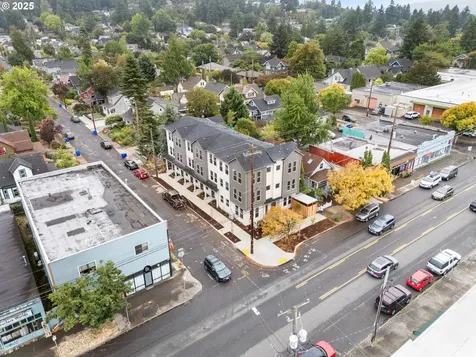 483 NE 72nd Avenue Portland OR 97213