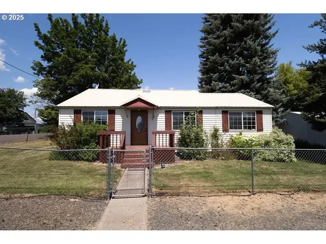 1285 Detroit Street Elgin OR 97827