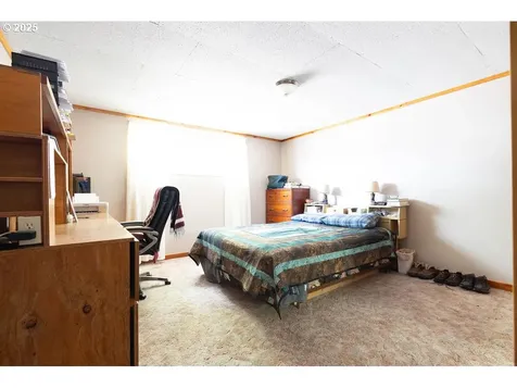 1285 Detroit Street Elgin OR 97827