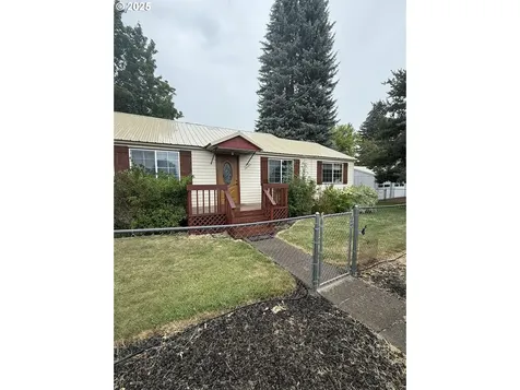 1285 Detroit Street Elgin OR 97827