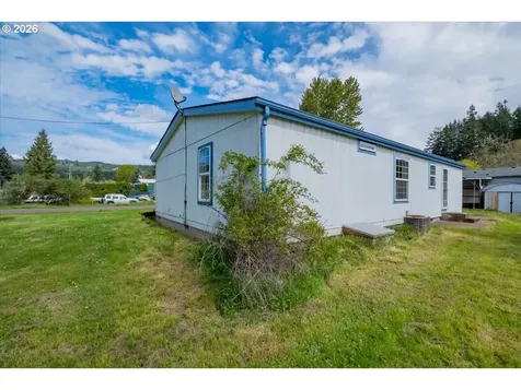 5465 Nandina Street Sweet Home OR 97386