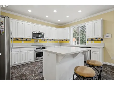 15066 Glendoveer Court Oregon City OR 97045