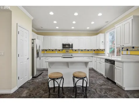 15066 Glendoveer Court Oregon City OR 97045