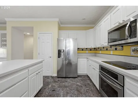15066 Glendoveer Court Oregon City OR 97045
