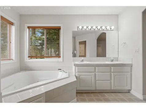 15066 Glendoveer Court Oregon City OR 97045