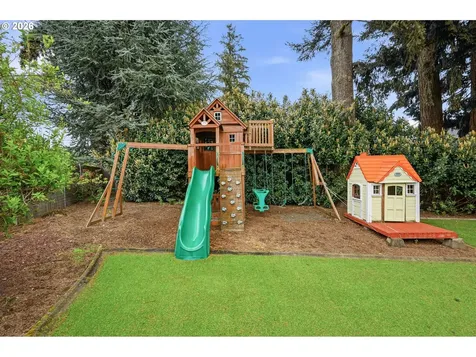 15066 Glendoveer Court Oregon City OR 97045