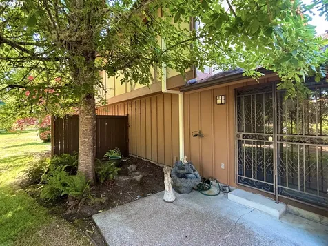 1323 City View Street Eugene OR 97402