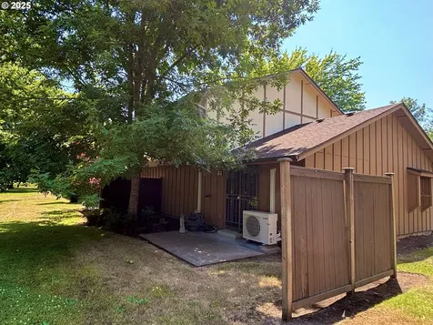 1323 City View Street Eugene OR 97402