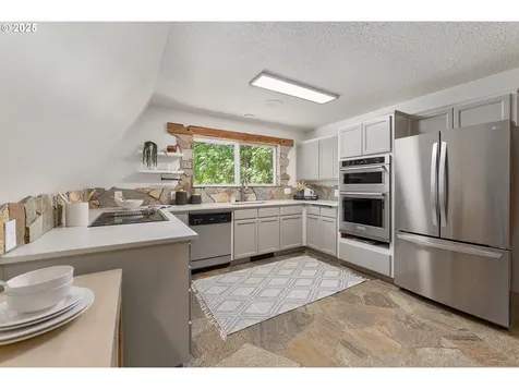 12511 SW Bell Road Sherwood OR 97140