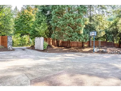12511 SW Bell Road Sherwood OR 97140