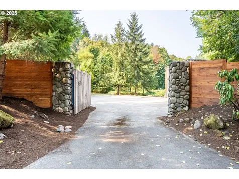 12511 SW Bell Road Sherwood OR 97140