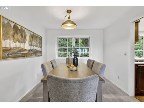 137 Del Prado Street Lake Oswego OR 97035