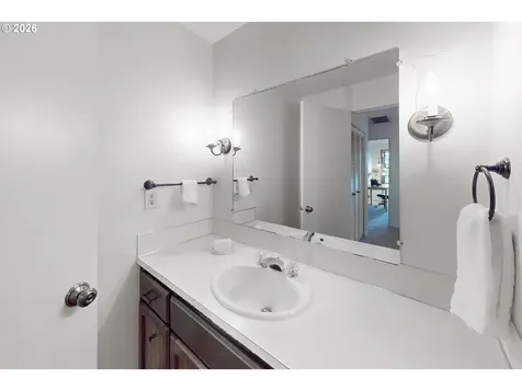 137 Del Prado Street Lake Oswego OR 97035