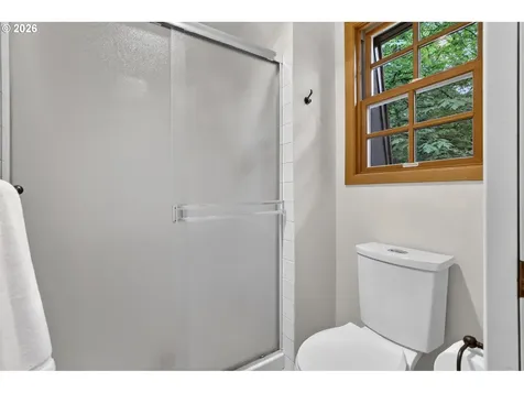 137 Del Prado Street Lake Oswego OR 97035