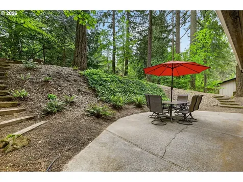 137 Del Prado Street Lake Oswego OR 97035