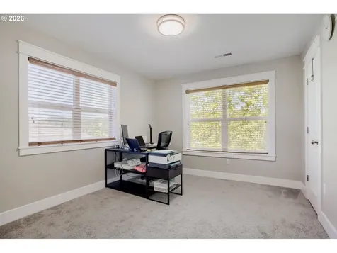 5117 SW Shattuck Road Portland OR 97221