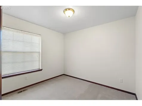 905 W Hartley Avenue Hermiston OR 97838