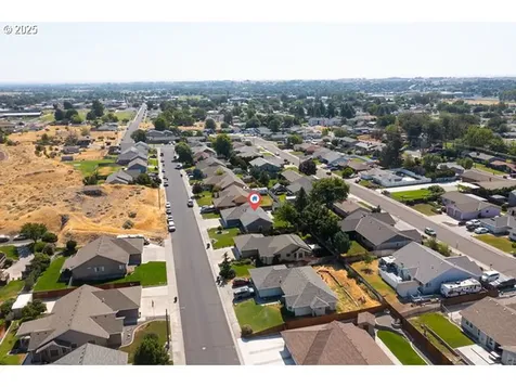 905 W Hartley Avenue Hermiston OR 97838