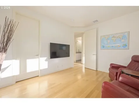 2490 Panorama Drive Eugene OR 97405