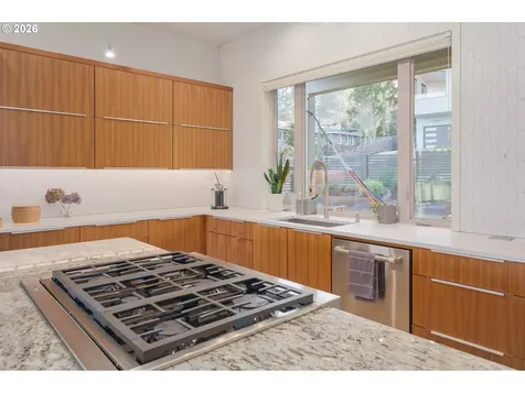 2490 Panorama Drive Eugene OR 97405