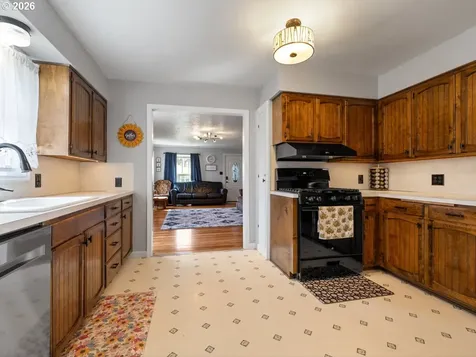 1531 Franklin Street Lebanon OR 97355