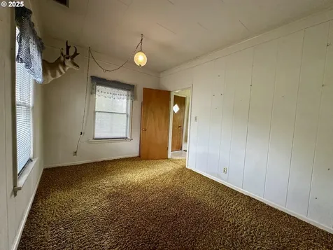 808 F Avenue La Grande OR 97850