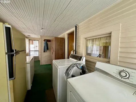 808 F Avenue La Grande OR 97850