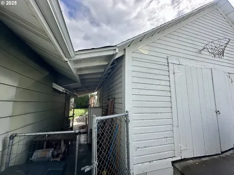 808 F Avenue La Grande OR 97850