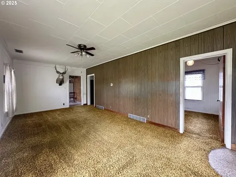 808 F Avenue La Grande OR 97850