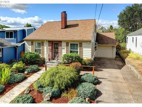 2327 SE 60th Avenue Portland OR 97215
