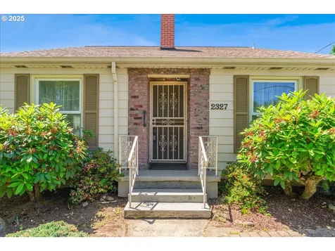 2327 SE 60th Avenue Portland OR 97215