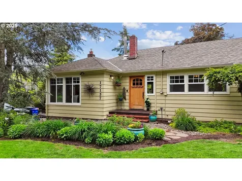 17157 S Bradley Road Oregon City OR 97045