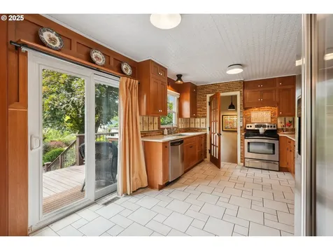 17157 S Bradley Road Oregon City OR 97045