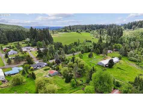17157 S Bradley Road Oregon City OR 97045