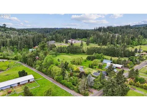 17157 S Bradley Road Oregon City OR 97045