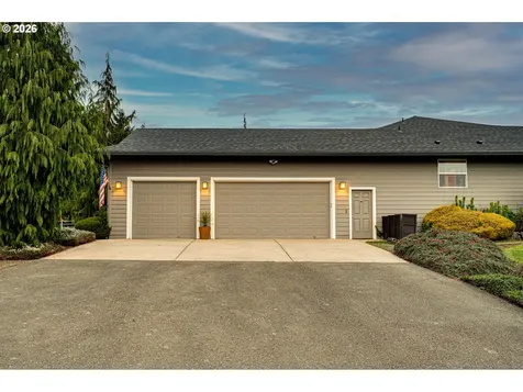 37201 NW 29th Avenue La Center WA 98629