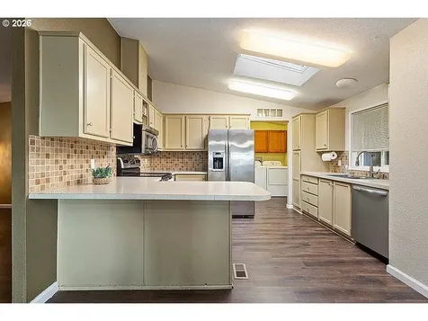 774 SW Sunset Way Troutdale OR 97060