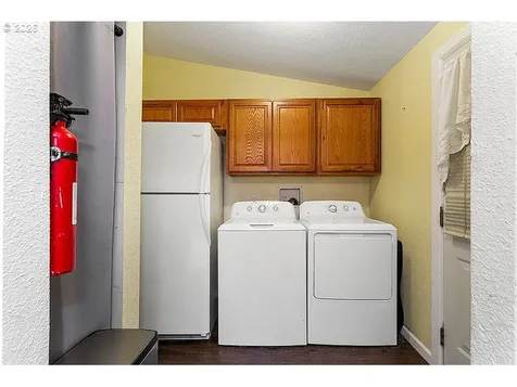 774 SW Sunset Way Troutdale OR 97060