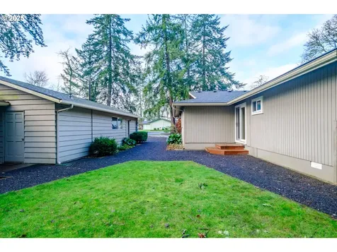 33705 SE Terra Lane Corvallis OR 97333