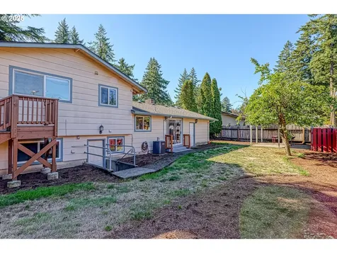 17909 NE Everett Court Portland OR 97230