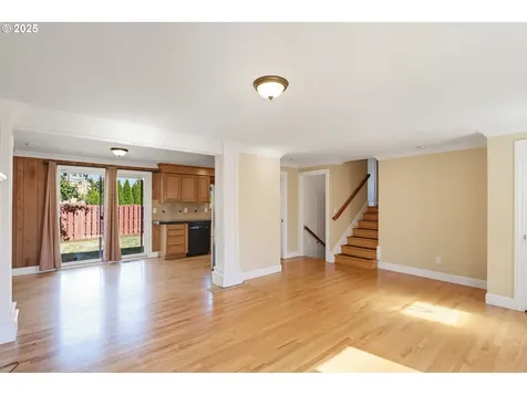 17909 NE Everett Court Portland OR 97230