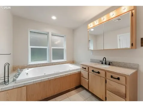 272 Schloeman Lane Glide OR 97443