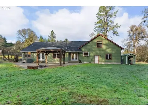 272 Schloeman Lane Glide OR 97443