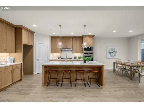 1823 NE 196th Avenue Vancouver WA 98684