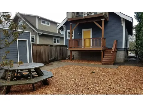 5036 NE 12th Avenue Portland OR 97211
