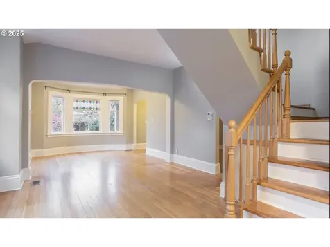 5036 NE 12th Avenue Portland OR 97211